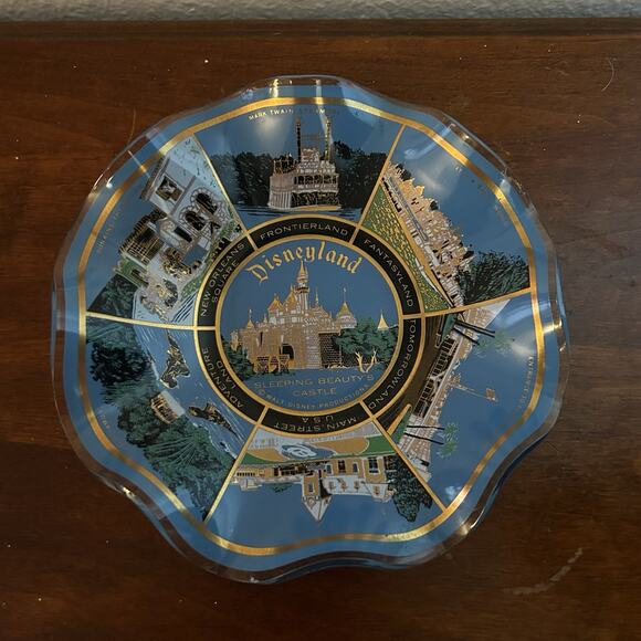 DISNEYLAND Vintage 70's Ruffled Glass Plate Souvenir Sleeping Beauty's Castle - Picture 1 of 3